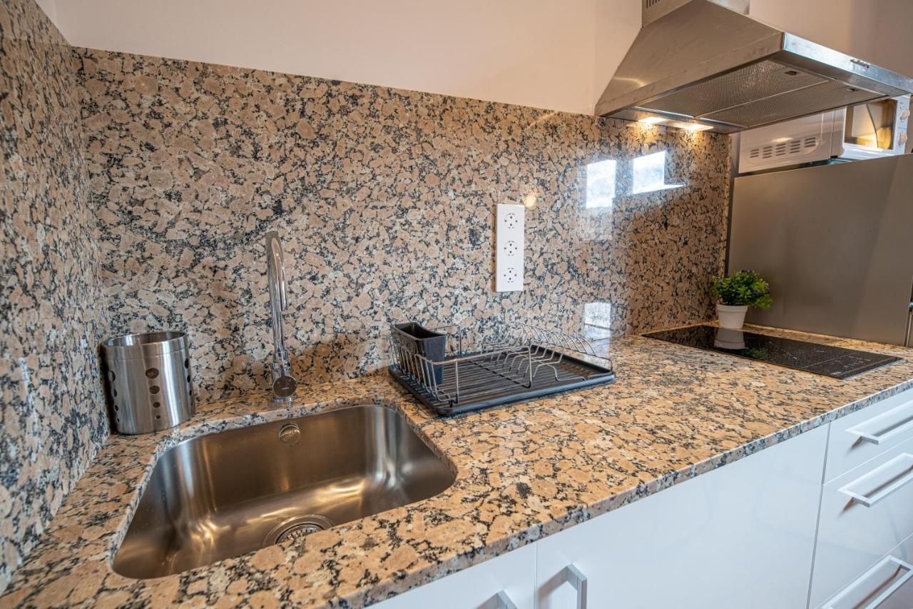 Apartamento 2 En La Muralla Romana Junto A La Catedral Tarragona Exterior foto