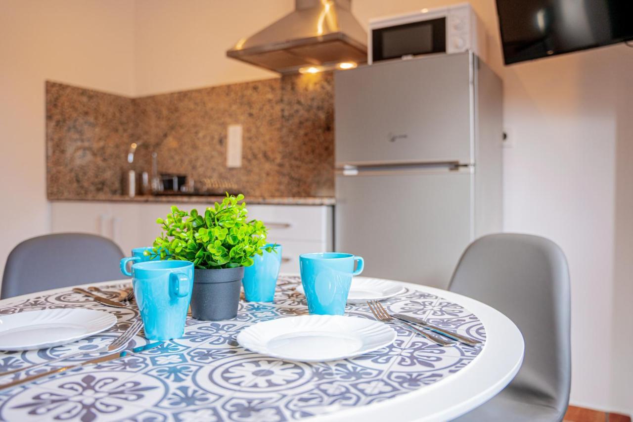 Apartamento 2 En La Muralla Romana Junto A La Catedral Tarragona Exterior foto